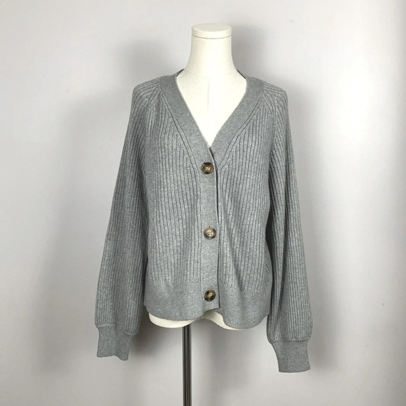 Marled Button Front Cardigan in Heather Grey size large - Picture 1 of 9